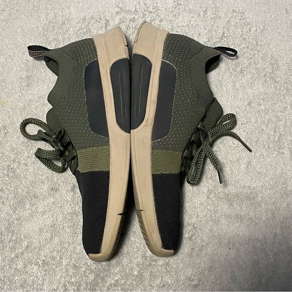 MARK Nason modern jogger sneakers size 7.5 green and black EUC - Picture 7 of 9